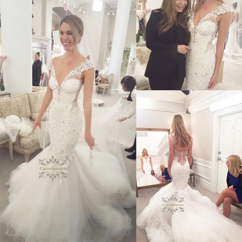 2019 Women Sexy V-neck Wedding Dresses Mermaid Skirt Bride Gown Girls Bridal Wedding Party Trumpet Design Fit and Flare Crystals
2019 Women Sexy V-neck Wedding Dresses Mermaid Skirt Bride Gown Girls Bridal Wedding Party Trumpet Design Fit and Flare Crystals