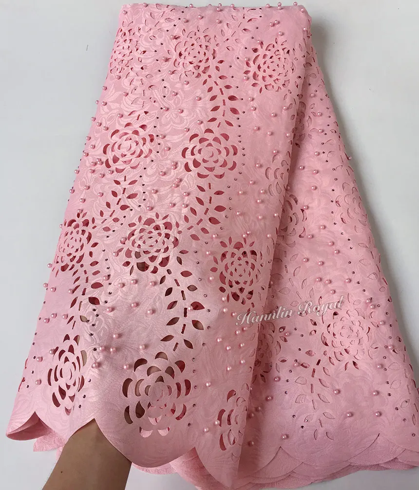 5 yards baby pink Korea Handcut Lace beaded African lace fabric Nigerian garment cloth with cutout holes high quality hot sale
5 yards baby pink Korea Handcut Lace beaded African lace fabric Nigerian garment cloth with cutout holes high quality hot sale