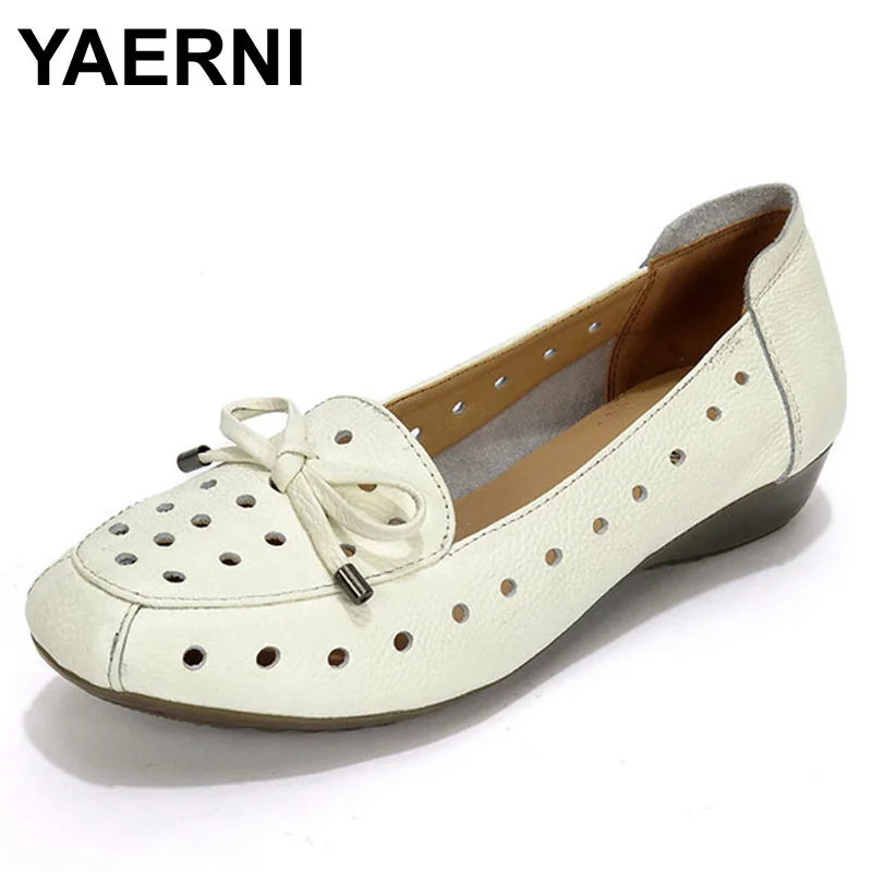 YAERNI 2017 Summer Female Sandals Soft Comfortable Genuine Leather Flat Breathable Women shoes Fashion Mom Sandals
YAERNI 2017 Summer Female Sandals Soft Comfortable Genuine Leather Flat Breathable Women shoes Fashion Mom Sandals