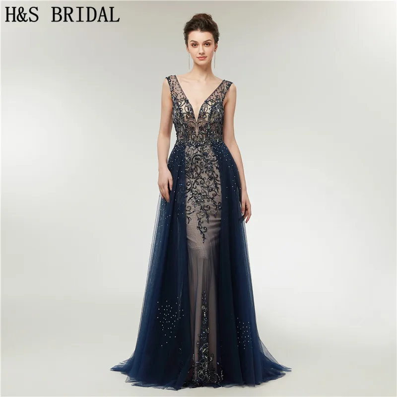 H&S BRIDAL Navy Blue Luxurious Evening Gown V Neck evening dresses Crystal Beading Prom Dress Backless long evening dress 2020
H&S BRIDAL Navy Blue Luxurious Evening Gown V Neck evening dresses Crystal Beading Prom Dress Backless long evening dress 2020