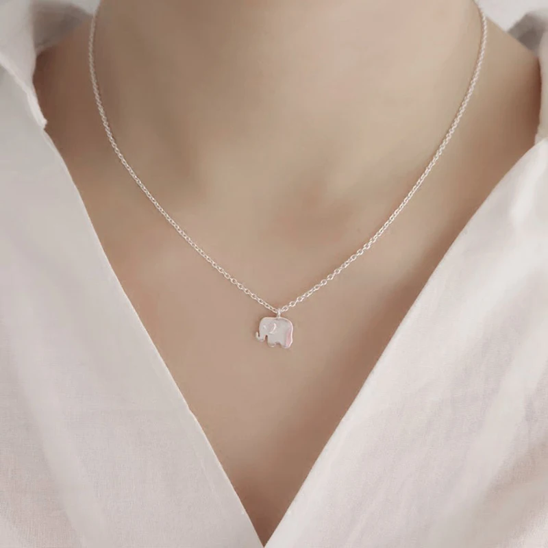 2 colors Thailand elephant cartoon cute necklace girls animal pendant High quality women jewelry 925 terling silver lovers Gift
2 colors Thailand elephant cartoon cute necklace girls animal pendant High quality women jewelry 925 terling silver lovers Gift