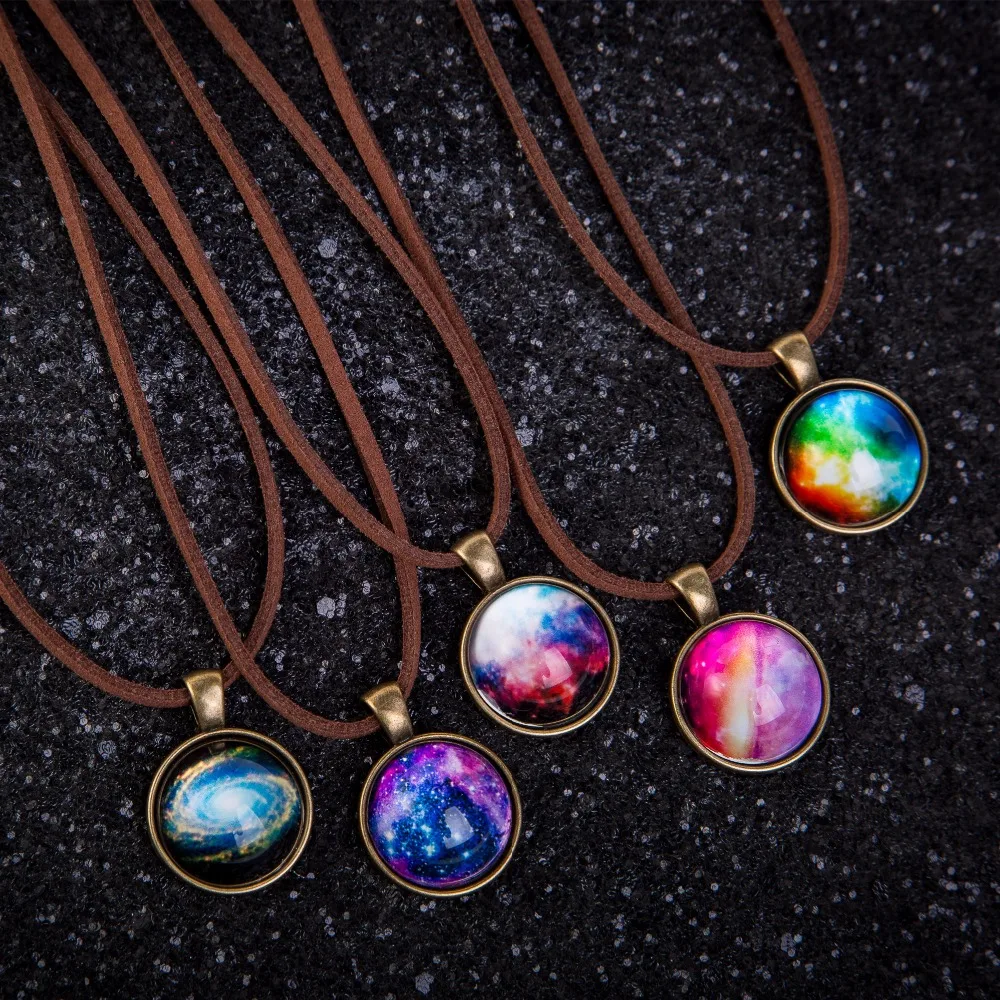 Korean Velvet Cosmic Sky Leather Rope Necklace Glass Chain Hemisphere Necklace Vintage Jewelry Women Gfit
Korean Velvet Cosmic Sky Leather Rope Necklace Glass Chain Hemisphere Necklace Vintage Jewelry Women Gfit