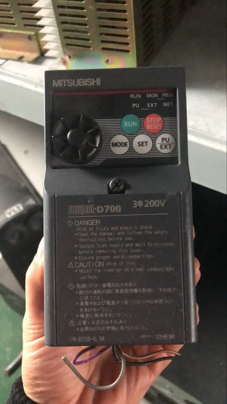 FR-D720-0.1K inverter Good appearance 90% new ,90 days warranty , in stock free shipping
FR-D720-0.1K inverter Good appearance 90% new ,90 days warranty , in stock free shipping