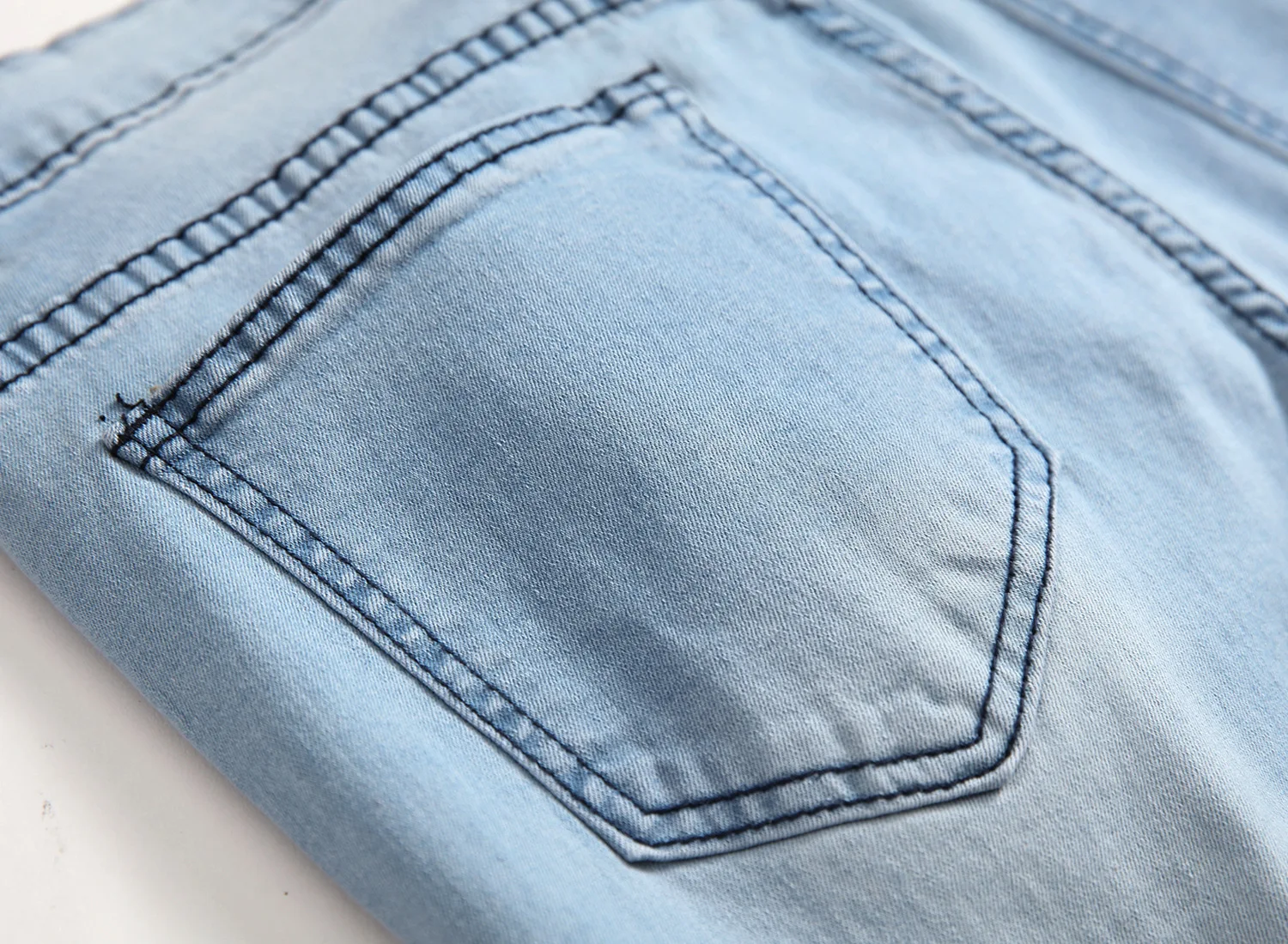 Jeans Men New Brand 2019 Spring Summer Skinny Stretch Denim Pants Distressed Ripped Freyed Hole Slim Fit Jeans
Jeans Men New Brand 2019 Spring Summer Skinny Stretch Denim Pants Distressed Ripped Freyed Hole Slim Fit Jeans