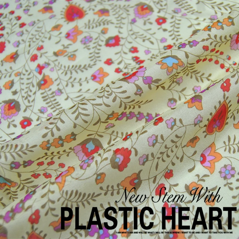 Silk Chiffon Fabric Dress 100% silk small floral chiffon dress spring summer Baotou bust cloth scarf (1 meter)
Silk Chiffon Fabric Dress 100% silk small floral chiffon dress spring summer Baotou bust cloth scarf (1 meter)
