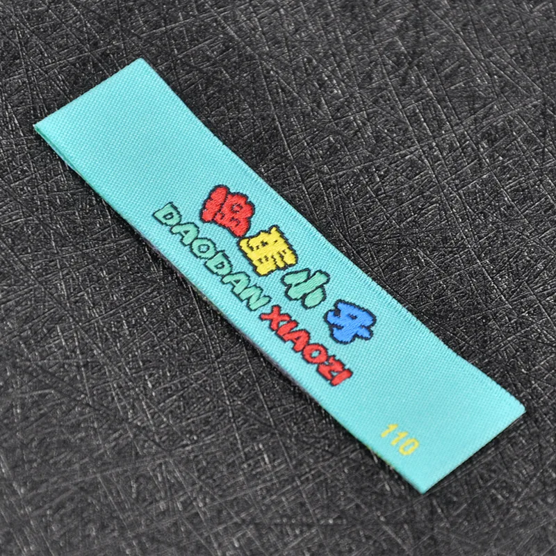 1000pcs/lot separate cut or folded clothing labels custom private woven labels and tags
1000pcs/lot separate cut or folded clothing labels custom private woven labels and tags