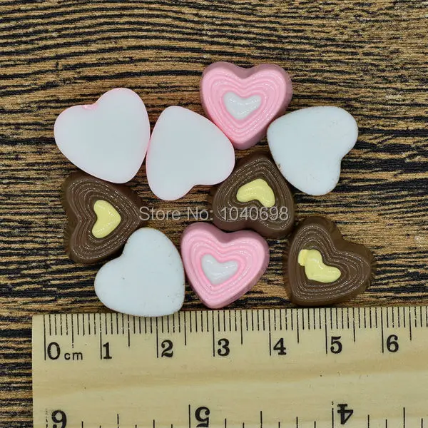 50pcs/lot new flat back resin simulation food colorful love shape chocolate 17mm Making Embellishments Boy Girl Gifts DIY
50pcs/lot new flat back resin simulation food colorful love shape chocolate 17mm Making Embellishments Boy Girl Gifts DIY