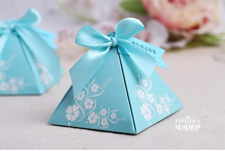 wedding candy favor box -- Customized Tag Pyramid Candy Box sweet Colorful gift box party giveaways box 300pcs/lot
wedding candy favor box -- Customized Tag Pyramid Candy Box sweet Colorful gift box party giveaways box 300pcs/lot
