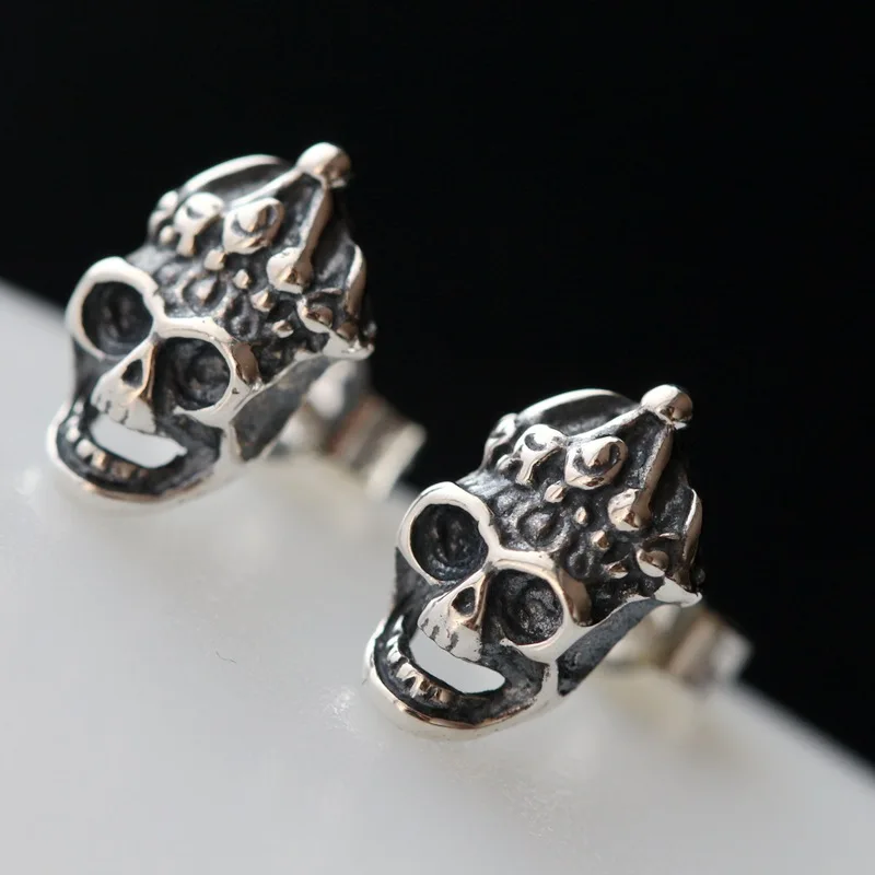 925 sterling silver earrings restoring ancient ways men and women hand-made silver small earrings
925 sterling silver earrings restoring ancient ways men and women hand-made silver small earrings