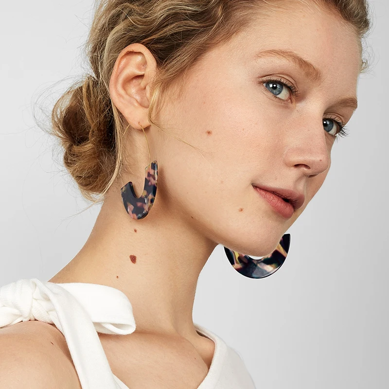 HOCOLE New 2019 Acrylic Acetic Acid Drop Earrings for Women Fashion Leopard Resin Dangle Earring ZA Bohemian Pendant Jewelry
HOCOLE New 2019 Acrylic Acetic Acid Drop Earrings for Women Fashion Leopard Resin Dangle Earring ZA Bohemian Pendant Jewelry