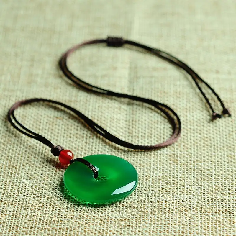 fine jewelry Natural green whiteTopaz and Ruby chalcedony with safe buckle for men women ice Agate Pendant Baby Jade Pendant
fine jewelry Natural green whiteTopaz and Ruby chalcedony with safe buckle for men women ice Agate Pendant Baby Jade Pendant