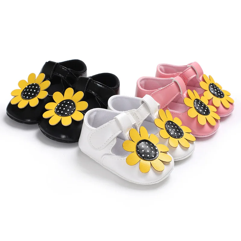 Spring and Autumn 0-1 years old female baby flower princess shoes soft bottom shoes non-slip baby toddler shoes
Spring and Autumn 0-1 years old female baby flower princess shoes soft bottom shoes non-slip baby toddler shoes
