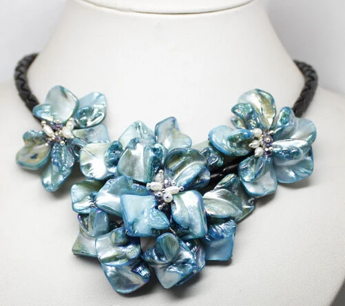 blue MOP shell + pearl glass flower pendant necklace 18"long Fashion Jewelry AAA style Fine Noble real Natural free shipping
blue MOP shell + pearl glass flower pendant necklace 18"long Fashion Jewelry AAA style Fine Noble real Natural free shipping