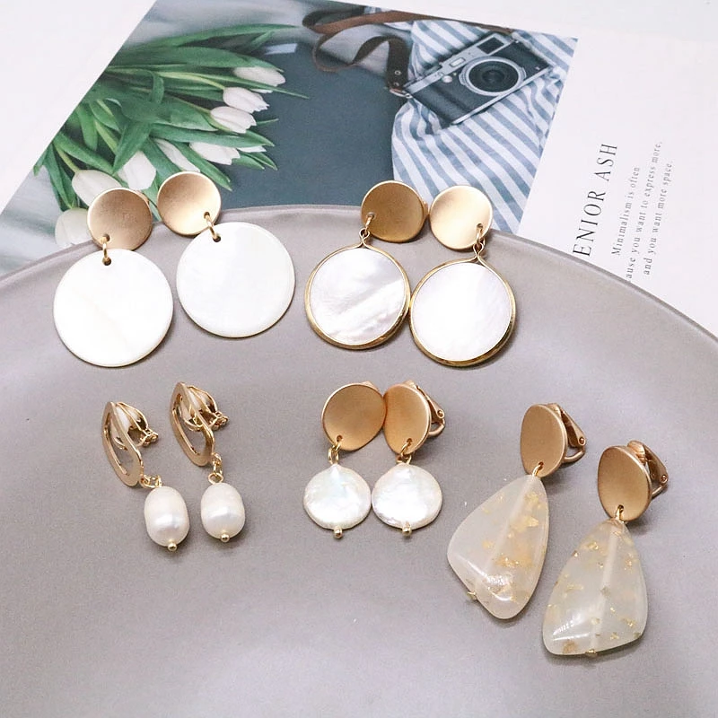 Cute Shell Geometric Clip Earring Baroque Pearl Gold Glitter Party Birthday Wedding Birthday Gifts
Cute Shell Geometric Clip Earring Baroque Pearl Gold Glitter Party Birthday Wedding Birthday Gifts