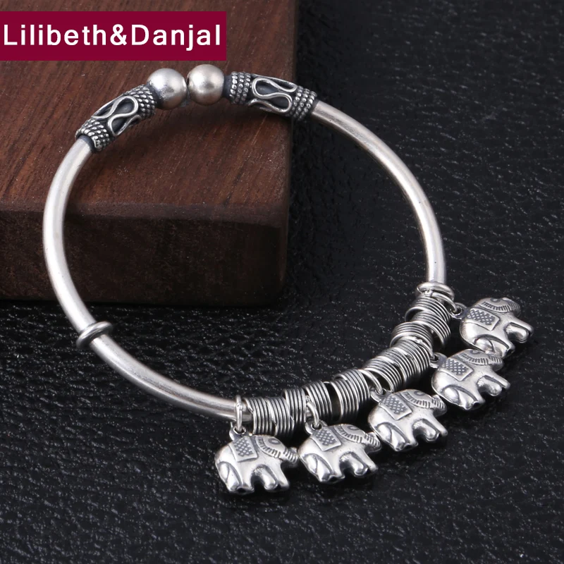 2019 Bangkok Thailand Elephant Adjustable Bangle 100% 925 sterling silver jewelry Women Vintage Opening girl Bracelet Bangle B61
2019 Bangkok Thailand Elephant Adjustable Bangle 100% 925 sterling silver jewelry Women Vintage Opening girl Bracelet Bangle B61