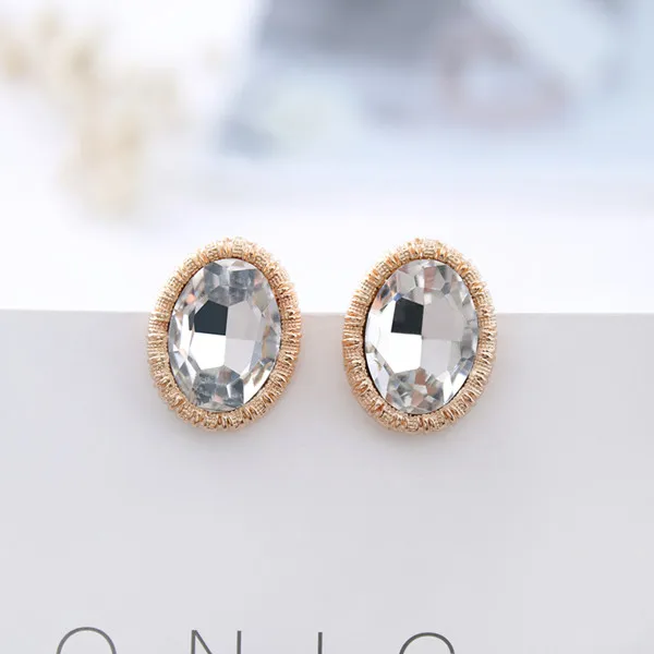 New Gold silver fashion of high-end oval glass ear clip girl gifts crystal earrings jewelry clip earings for non pierced ears
New Gold silver fashion of high-end oval glass ear clip girl gifts crystal earrings jewelry clip earings for non pierced ears