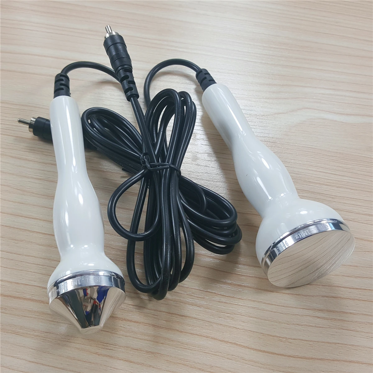 2pcs face eye Ultrasound Ultrasonic Beauty Skin Care Body Massage Therapy Probe sensor Parts Of DT-628T Accessories
2pcs face eye Ultrasound Ultrasonic Beauty Skin Care Body Massage Therapy Probe sensor Parts Of DT-628T Accessories