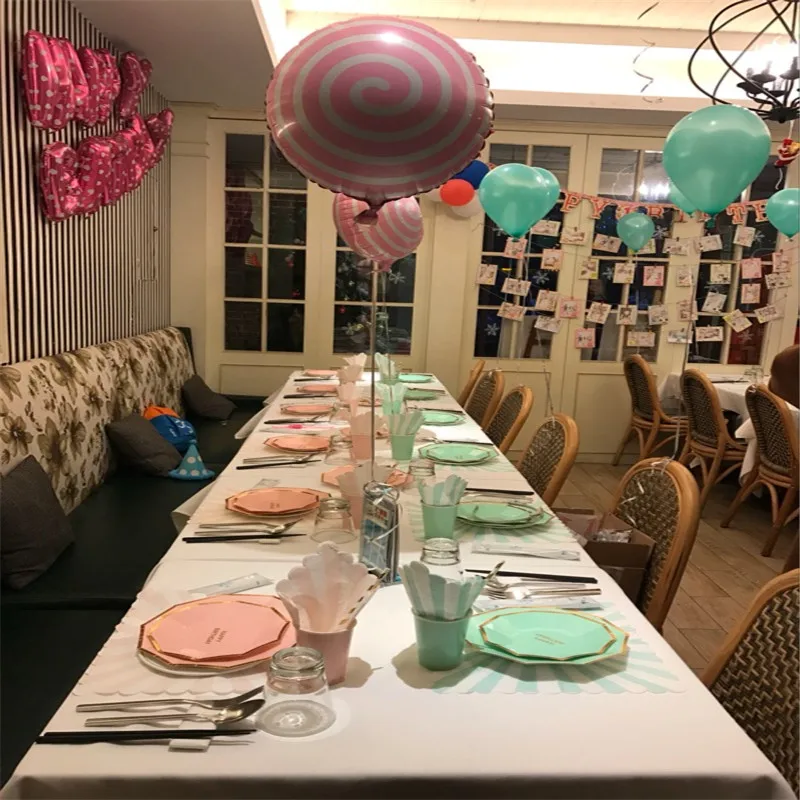 49pcs/lot Gold Blocking Disposable Tableware Sweet Pink Blue Paper Plates Cup Straws Birthday Party Wedding Carnival Tableware
49pcs/lot Gold Blocking Disposable Tableware Sweet Pink Blue Paper Plates Cup Straws Birthday Party Wedding Carnival Tableware