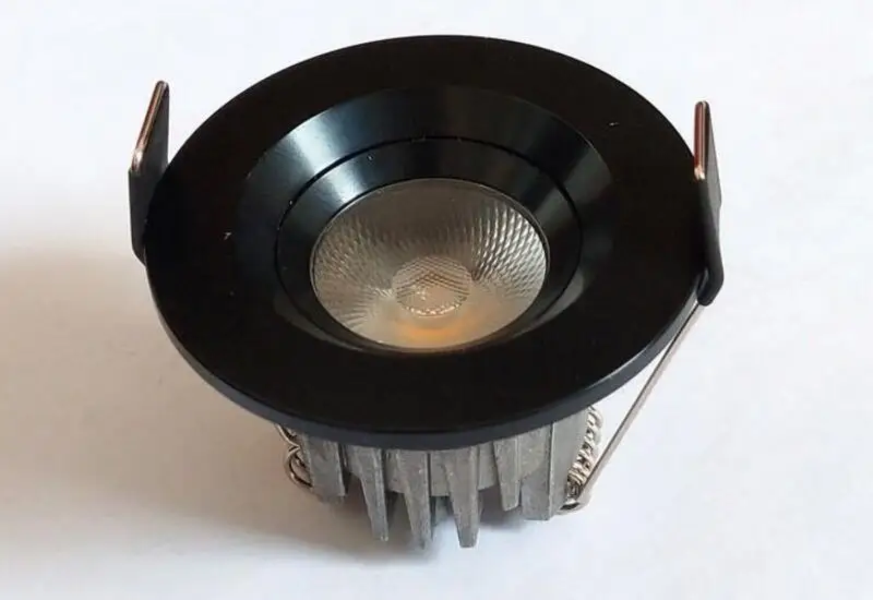 7W black shell COB LED Downlight Recessed Lamp AC110V 220V 230V 240V LED Bulb Bedroom Kitchen Indoor LED Spot Lighting
7W black shell COB LED Downlight Recessed Lamp AC110V 220V 230V 240V LED Bulb Bedroom Kitchen Indoor LED Spot Lighting