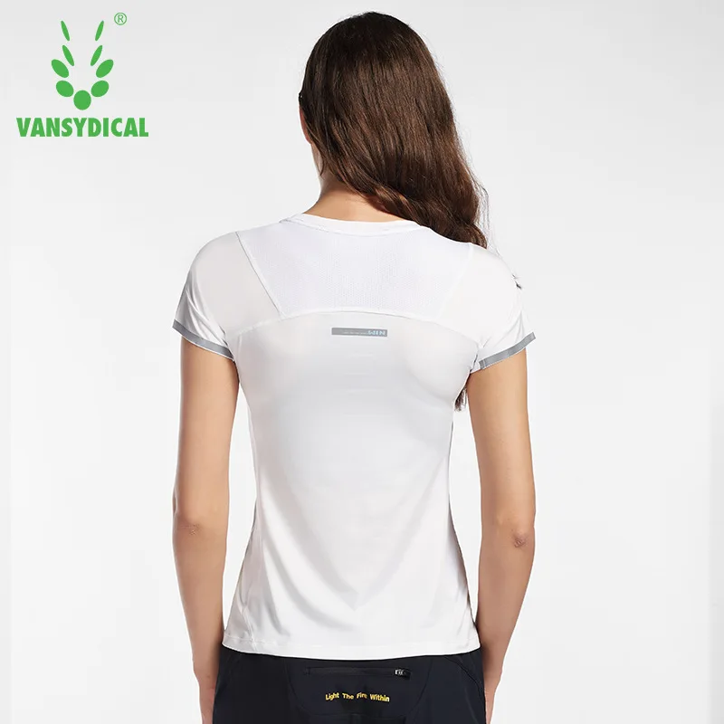 Vansydical Gym Yoga Shirts Womens Yoga Tops Sports T-Shirts Short Sleeve Breathable Tee Slim Fitness Workout Running Tops
Vansydical Gym Yoga Shirts Womens Yoga Tops Sports T-Shirts Short Sleeve Breathable Tee Slim Fitness Workout Running Tops