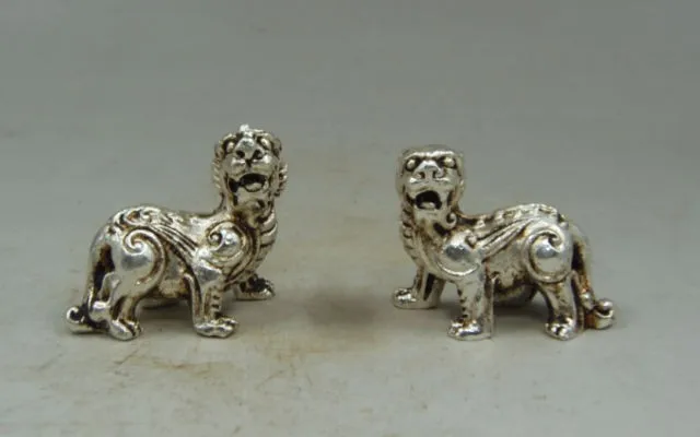 A pair of Elaborate Chinese Old Handwork Tibetan Silver Exorcism Unicorn Auspicious Statues
A pair of Elaborate Chinese Old Handwork Tibetan Silver Exorcism Unicorn Auspicious Statues