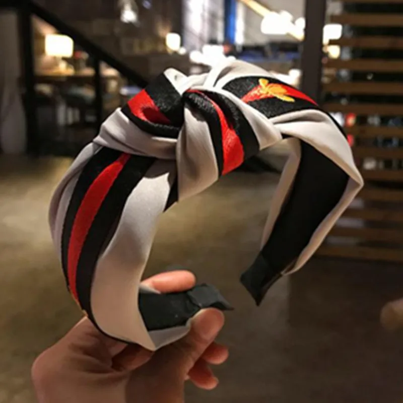 Women Ribbon Striped Headband Wide Knotted Hairband Ladies Hairband Women Hair Accessories Satin Headband Adults Hair Hoop Bees
Women Ribbon Striped Headband Wide Knotted Hairband Ladies Hairband Women Hair Accessories Satin Headband Adults Hair Hoop Bees