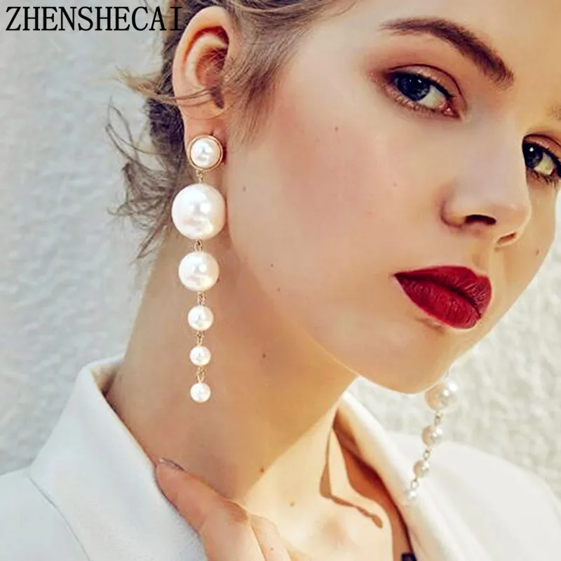 Trend Simulation Round Pearl Earrings Female White Wedding Pendant Pearl Long Earrings Fashion Korean Jewelry Earrings
Trend Simulation Round Pearl Earrings Female White Wedding Pendant Pearl Long Earrings Fashion Korean Jewelry Earrings