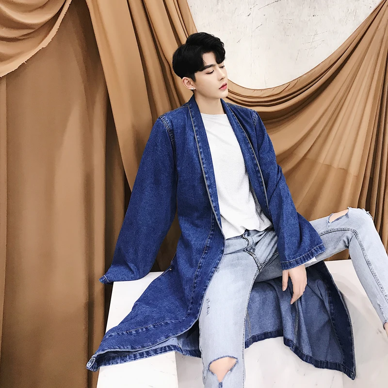 M-XXL! Autumn loose long section denim clothing lazy buckleless windbreaker tide brand men's over the knee wash jacket.
M-XXL! Autumn loose long section denim clothing lazy buckleless windbreaker tide brand men's over the knee wash jacket.