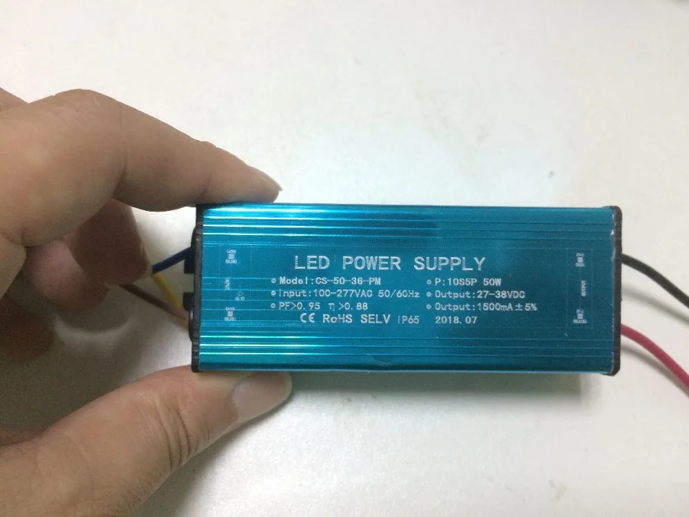 

Waterproof LED driver Constant Current AC85V-265V to DC 20-39V 1500mA For 50W chip 10 Series 5 parallel