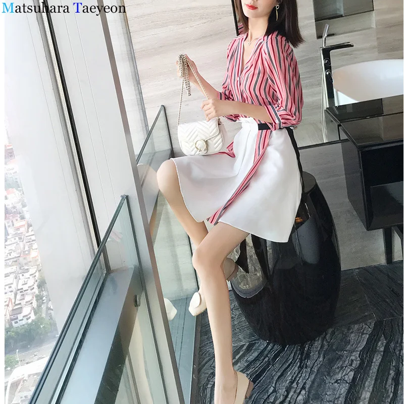 Skirt Sets 2 piece set women two piece set Chiffon womens sets 2019 Summer stripe shirt+Splicing Skirt New Style Fashion clothes
Skirt Sets 2 piece set women two piece set Chiffon womens sets 2019 Summer stripe shirt+Splicing Skirt New Style Fashion clothes