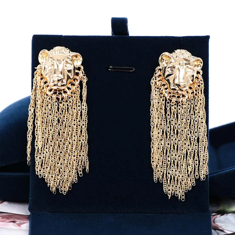1Pair Exaggerated Lion Head Metal Chain Tassel Earrings Big Animal Alloy Gold Hip Hop Punk Drop Earrings Jewelry
1Pair Exaggerated Lion Head Metal Chain Tassel Earrings Big Animal Alloy Gold Hip Hop Punk Drop Earrings Jewelry