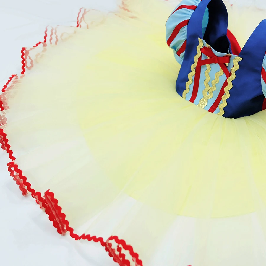 Summer Girls Princess Snow White Dresses baby Kids ball Gown short dress party kids dresses for girls vestido Free heandband
Summer Girls Princess Snow White Dresses baby Kids ball Gown short dress party kids dresses for girls vestido Free heandband