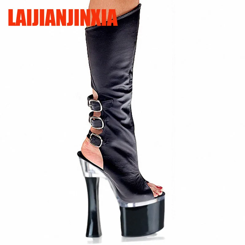 LAIJIANJINXIA New 18cm Women Sexy Boots Plus Size China 34-46 Peep Toe Buckle Strap Black Ladies Party Boots High Heels Boots
LAIJIANJINXIA New 18cm Women Sexy Boots Plus Size China 34-46 Peep Toe Buckle Strap Black Ladies Party Boots High Heels Boots