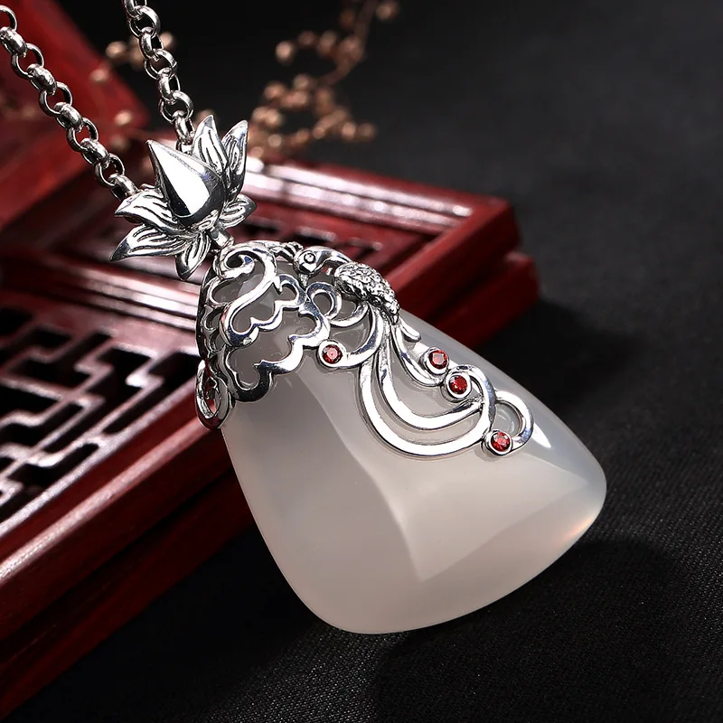 silver S925 pure silver ancient peacock lotus flower white jade marrow Pendant Long silver sweater chain female Pendant
silver S925 pure silver ancient peacock lotus flower white jade marrow Pendant Long silver sweater chain female Pendant