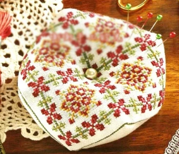 ZC035 Pin Needle Cushion 18CT White Fabric Biscornu Needlework DIY Kit For Embroidery Cotton Thread Set Counted Cross-Stitching
ZC035 Pin Needle Cushion 18CT White Fabric Biscornu Needlework DIY Kit For Embroidery Cotton Thread Set Counted Cross-Stitching