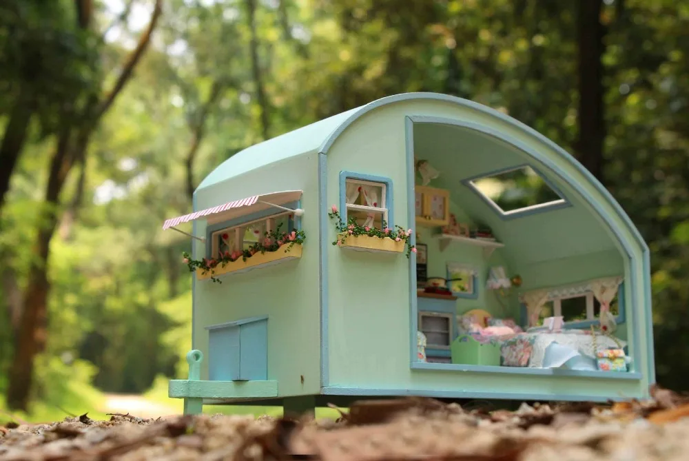 DIY Doll House Wooden Furniture Miniature Dollhouse Hand Assemble House Toys for Children Birthday New Year Chrismas Gift
DIY Doll House Wooden Furniture Miniature Dollhouse Hand Assemble House Toys for Children Birthday New Year Chrismas Gift