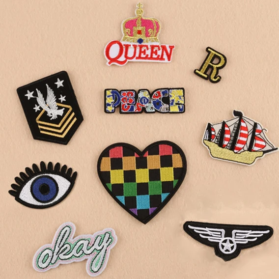 Heart peace Queen badge R mark sailing Embroidered Patches Badges iron on for clothing clothes backpack Stickers ironing
Heart peace Queen badge R mark sailing Embroidered Patches Badges iron on for clothing clothes backpack Stickers ironing