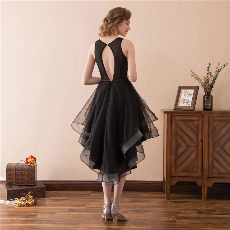 Платье для выпускного бала Forevergracedress черное с низким вырезом и бусинами большие
