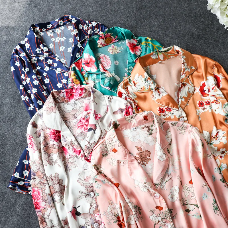 Ice Silk Pajamas For Women Satin Women Pajamas Sets Long Sleeves Turn-down Collar Decor Top Pants Women Pajamas
Ice Silk Pajamas For Women Satin Women Pajamas Sets Long Sleeves Turn-down Collar Decor Top Pants Women Pajamas