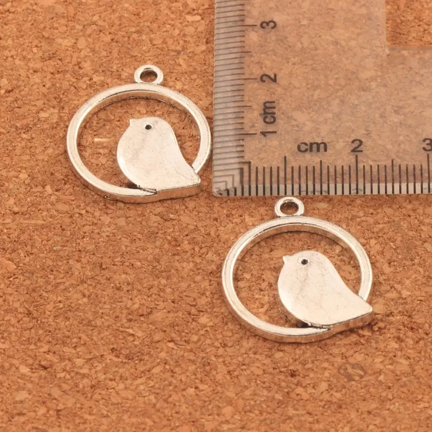 100pcs zinc alloy Bird On Ring Spacer Charm Beads Pendants Alloy Handmade Jewelry DIY L019 20.9x24.6mm
100pcs zinc alloy Bird On Ring Spacer Charm Beads Pendants Alloy Handmade Jewelry DIY L019 20.9x24.6mm
