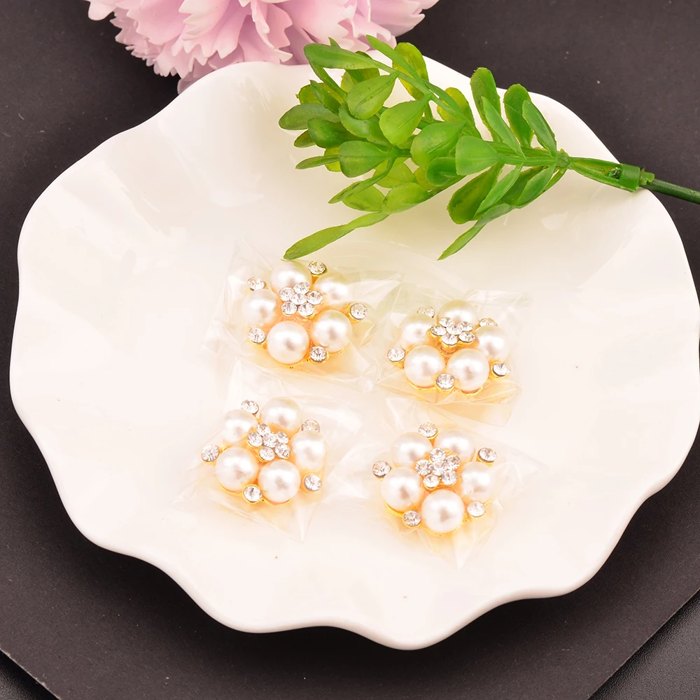 Rhinestone Pearl Embellishment Used On Invitation 20MM 100pcs/lot Gold Tone Flat Back
Rhinestone Pearl Embellishment Used On Invitation 20MM 100pcs/lot Gold Tone Flat Back