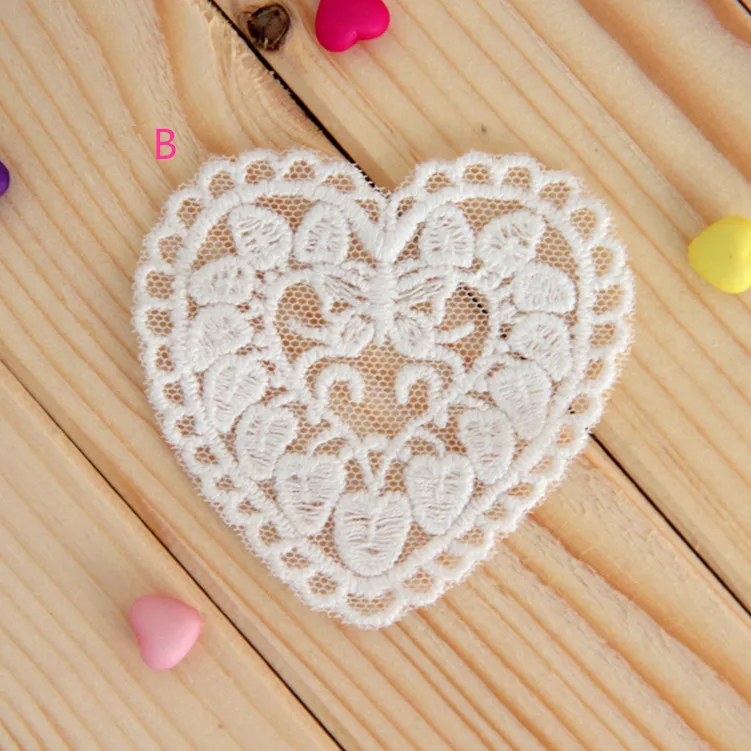 Кружевные нашивки с аппликацией в форме сердца, 6*5,8 см, 20 шт.
Кружевные нашивки с аппликацией в форме сердца, 6*5,8 см, 20 шт.