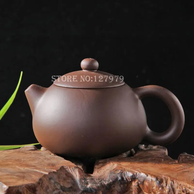 Оригинальный чайник yixing, горшок из фиолетовой глины, чайник 200 мл, пуэр, Улун, чайный сервиз, Высококачественная Акция ~
Оригинальный чайник yixing, горшок из фиолетовой глины, чайник 200 мл, пуэр, Улун, чайный сервиз, Высококачественная Акция ~