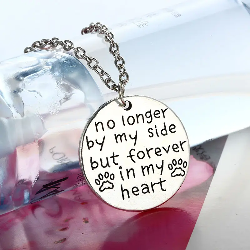 Bespmosp 24PCS/Lot Wholesale"No Longer by My Side But Forever In My Heart" Trendy Dog Paw Charm Pendant Necklace Jewelry Gifts
Bespmosp 24PCS/Lot Wholesale"No Longer by My Side But Forever In My Heart" Trendy Dog Paw Charm Pendant Necklace Jewelry Gifts