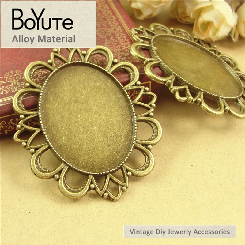 

BoYuTe (20 Pieces/Lot) 40*30MM Cabochon Base Antique Bronze Plated Zinc Alloy Materials Pendant Blank Diy Jewelry Makings