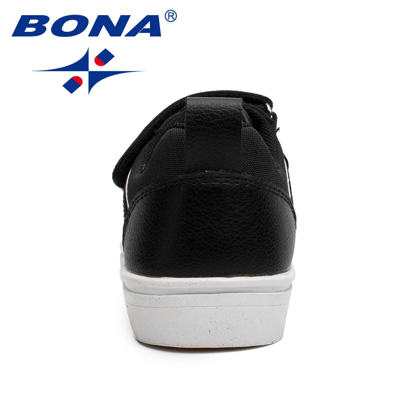 BONA New Typical Style Children Casual Shoes Hook & Loop Boys Shoes Synthetic Girls Flats Outdoor Jogging Sneakers Free Shipping
BONA New Typical Style Children Casual Shoes Hook & Loop Boys Shoes Synthetic Girls Flats Outdoor Jogging Sneakers Free Shipping