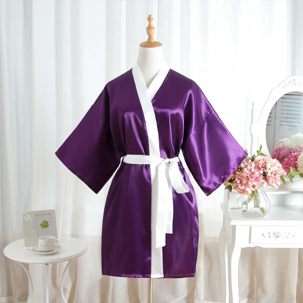 Plus Size Fashion Ladies Summer Mini Kimono Short Robe Bath Gown Purple Chinese Women Rayon Yukata Nightgown Pijama Mujer Mds002
Plus Size Fashion Ladies Summer Mini Kimono Short Robe Bath Gown Purple Chinese Women Rayon Yukata Nightgown Pijama Mujer Mds002