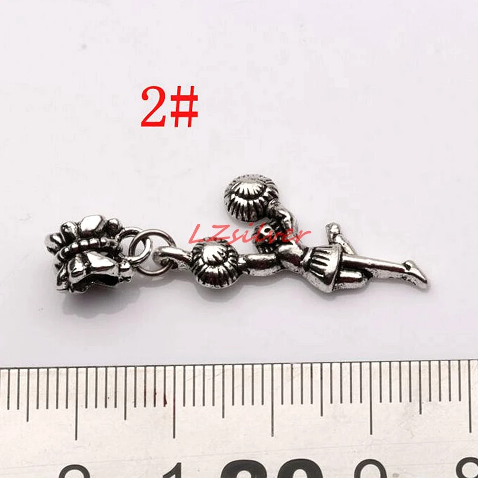 MIC 12 pcs Zinc Alloy Mixed Dance girl Dangle charm Beads Fit European Charm Bracelet (za450)
MIC 12 pcs Zinc Alloy Mixed Dance girl Dangle charm Beads Fit European Charm Bracelet (za450)