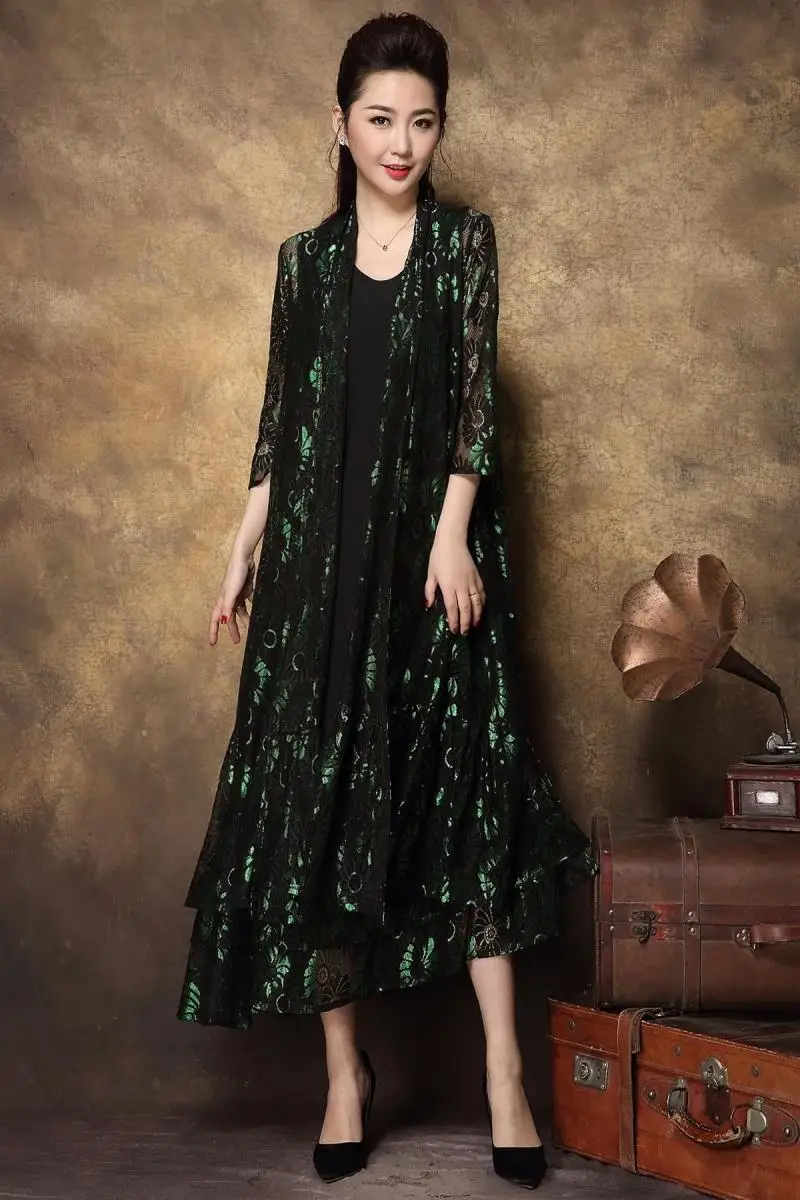 New2017Spring Middle Age Women Plus size Elegant party Dress twset lace patchwork high-end temperament long dress vestidos XXXXL
New2017Spring Middle Age Women Plus size Elegant party Dress twset lace patchwork high-end temperament long dress vestidos XXXXL