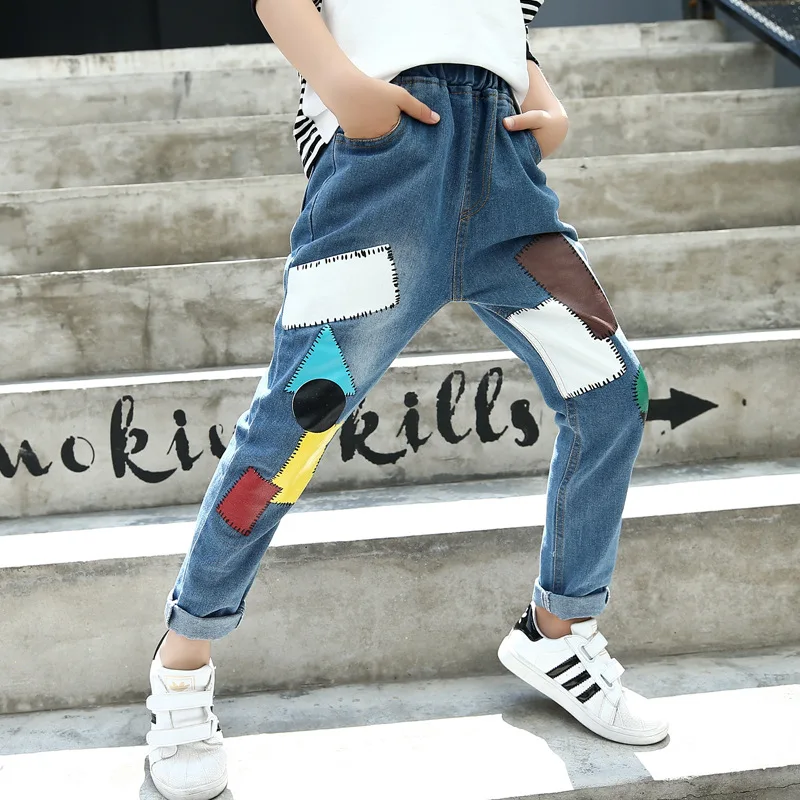 Детская одежда, Новинка осени 2018, детские джинсы для мальчиков и девочек, повседневные свободные джинсы с нашивкой, длинные брюки на 4-12 лет
Детская одежда, Новинка осени 2018, детские джинсы для мальчиков и девочек, повседневные свободные джинсы с нашивкой, длинные брюки на 4-12 лет